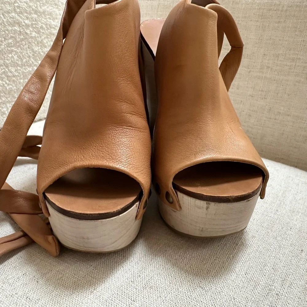 Chloe Tan Leather Ankle-Tie Platform Wedges